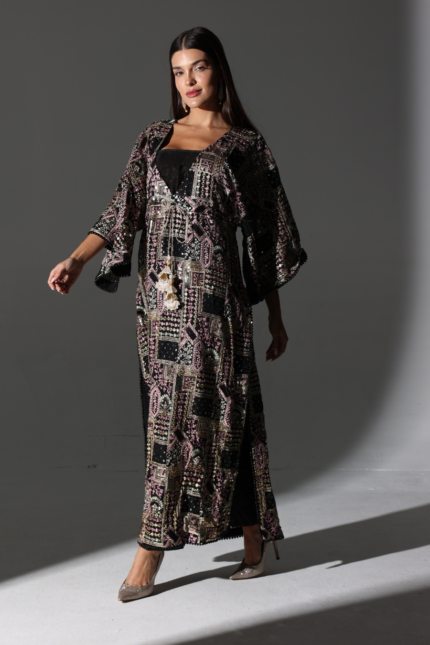 Two-Piece Embroidered Kaftan Shirt with Raw Silk Pants